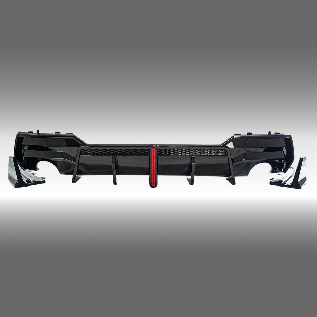 Precision fitment of rear diffuser and splitters on 2022 BMW G22