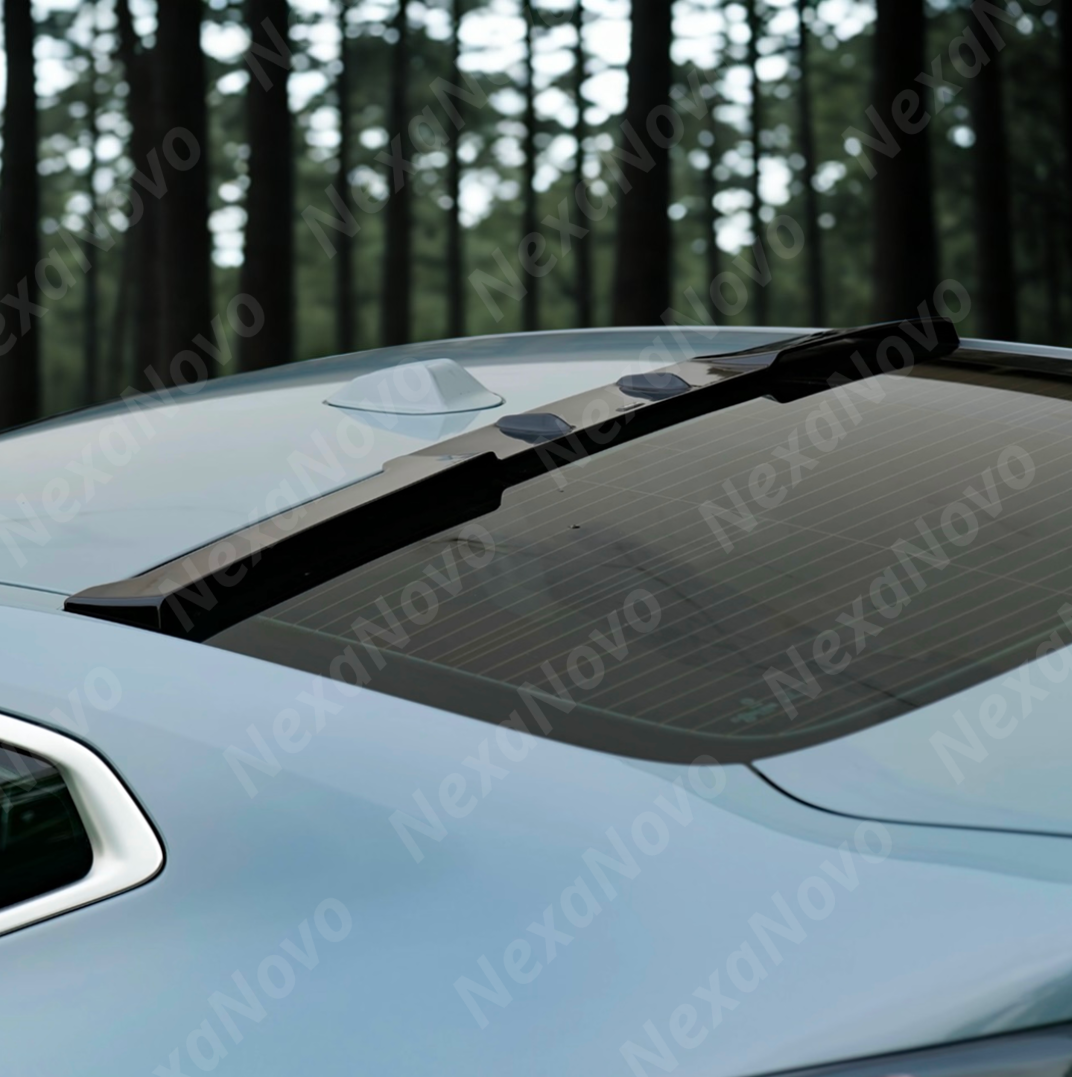 Comparison of stock vs VTEN roof lip spoiler on BMW