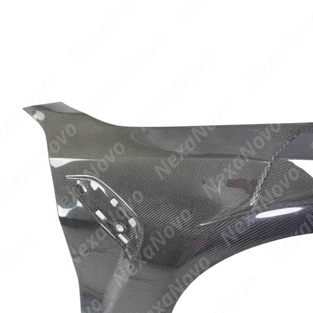 BMW G83 M4 with NexaNovo real carbon fiber front fender