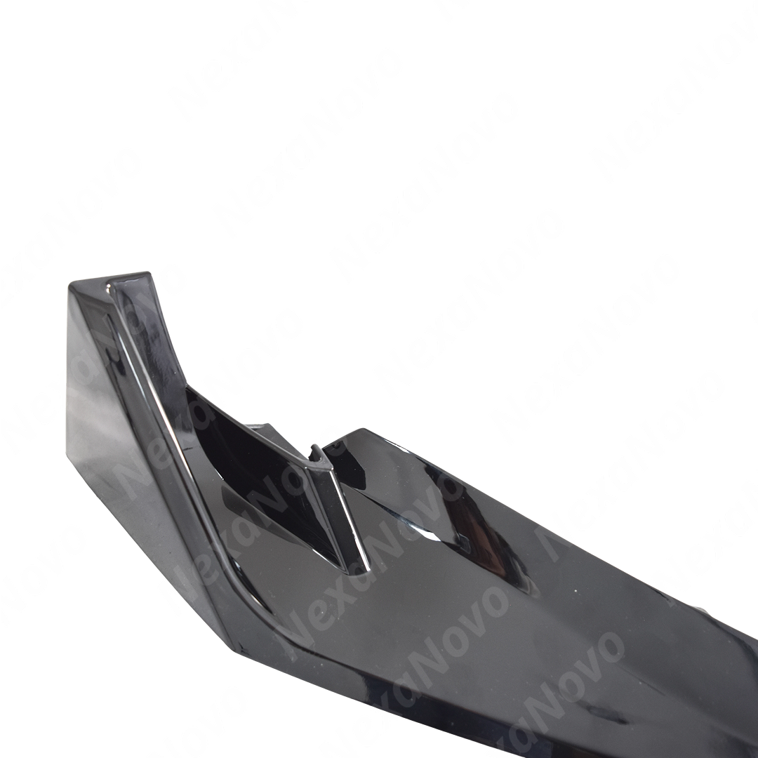 Detailed edges of the NexaNovo lower bumper splitter