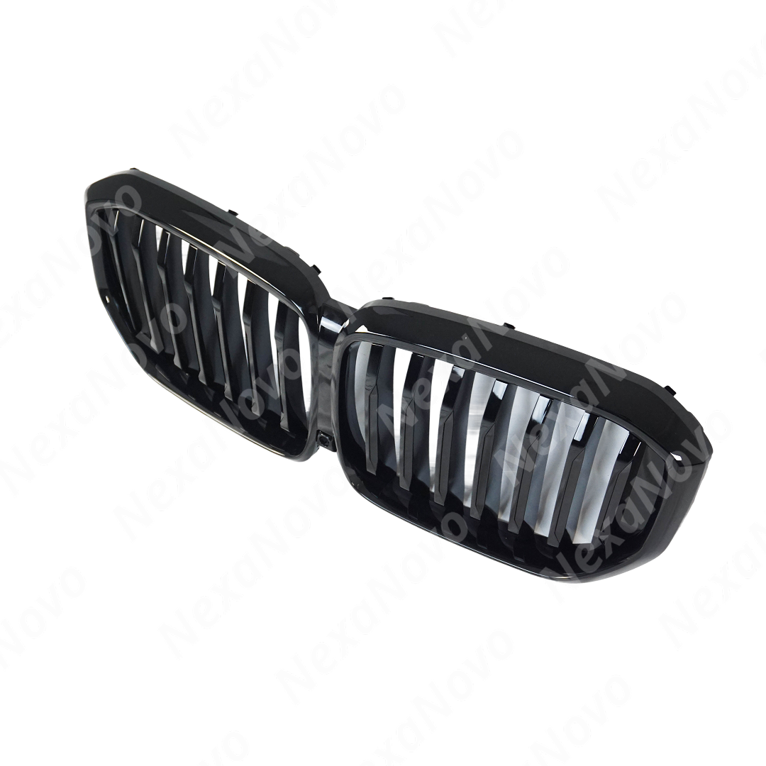 Comparison of chrome vs gloss black Shadow Line grille on BMW X5
