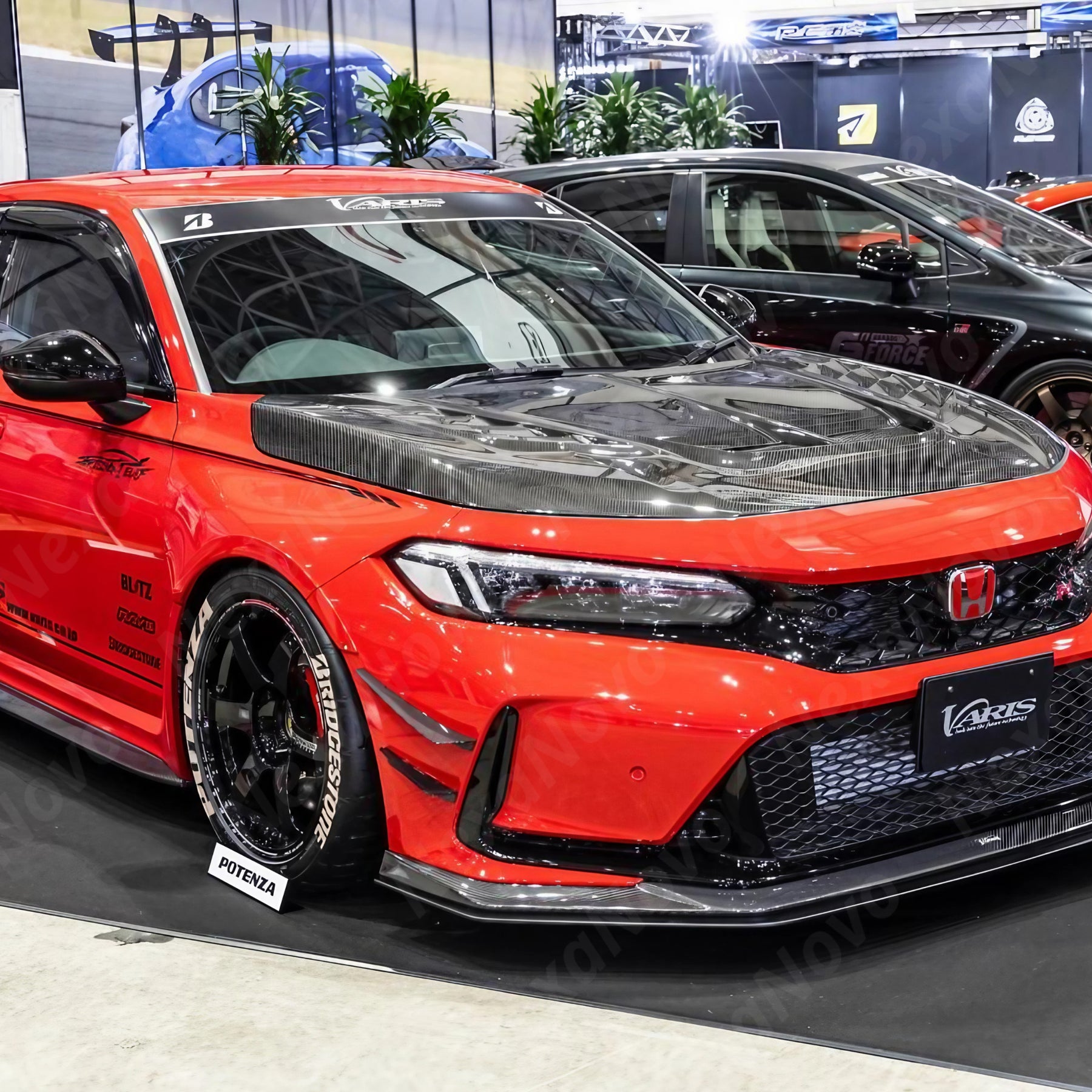 NexaNovo lightweight vented hood for 2023 Honda Civic Type-R FL5.