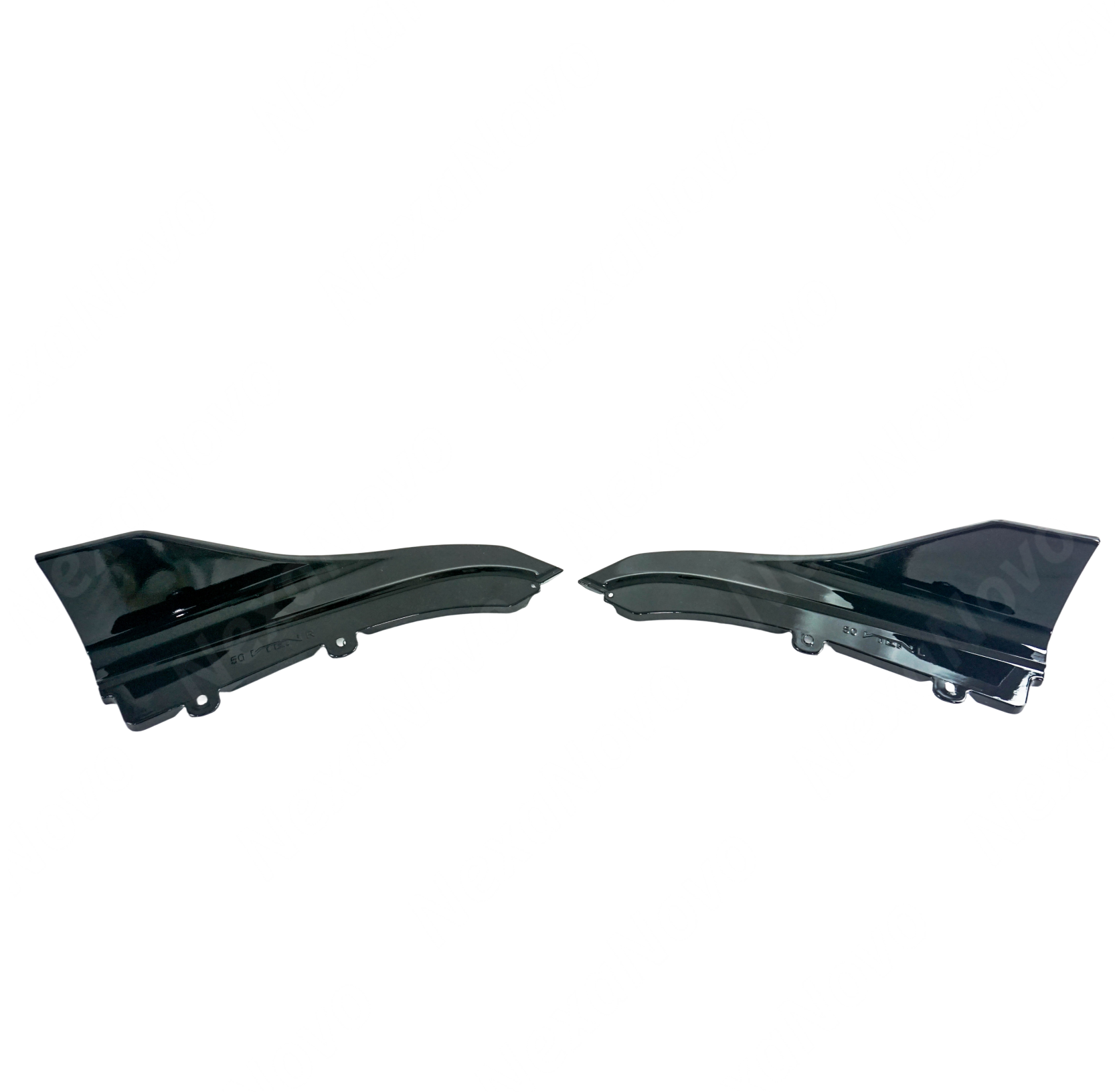 Side apron corner splitters for 2024 BMW G23 convertible