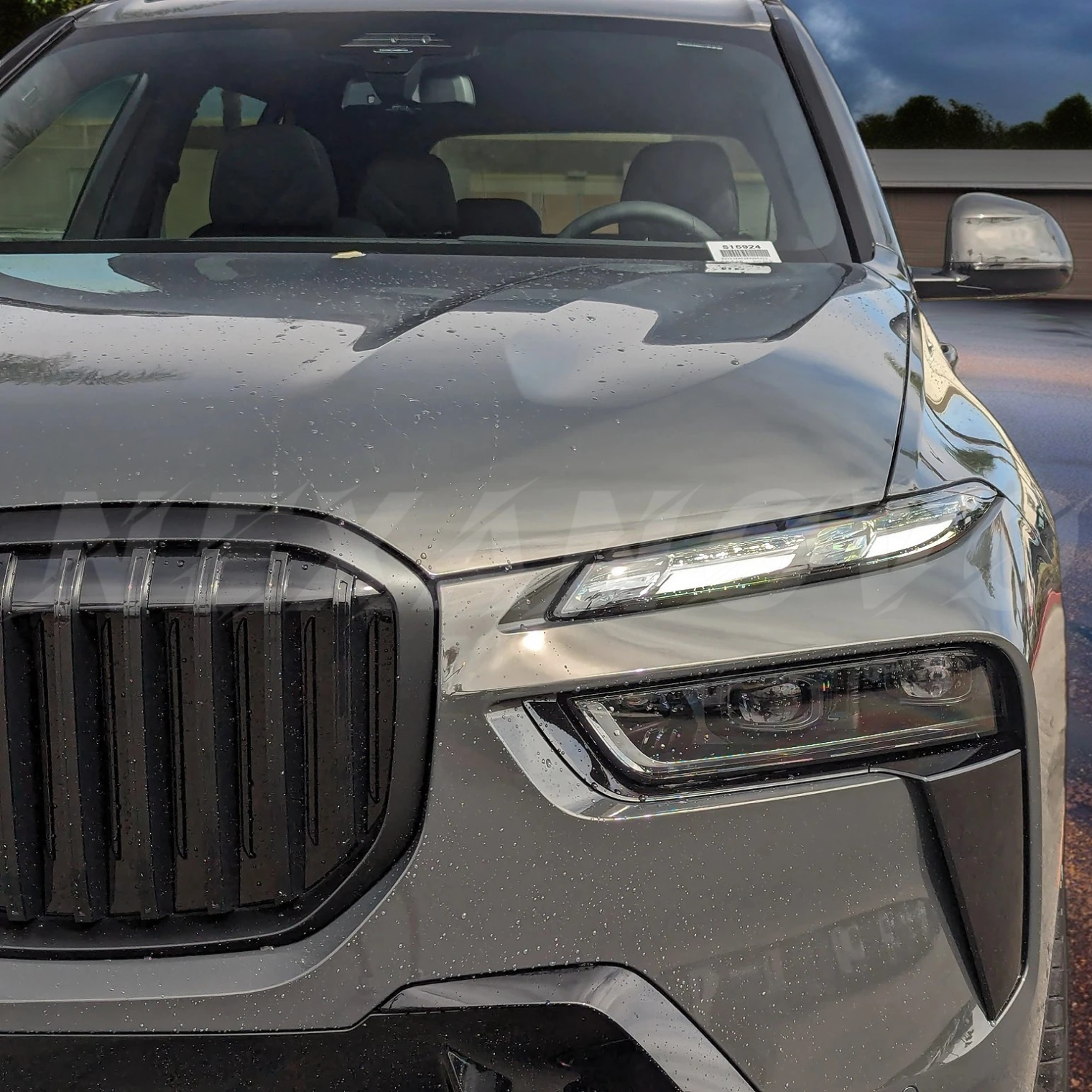 2023 BMW X7 front bumper grille gloss black – NexaNovo