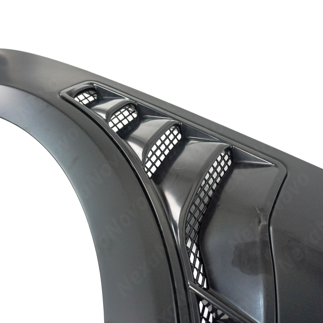 The muscular lines of a NaxaNovo GT500 style fender on a Ford Mustang GT