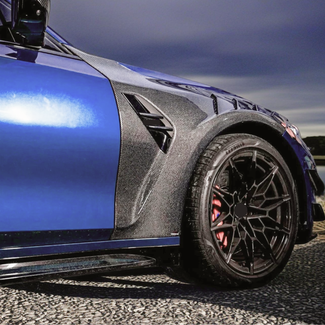 Real carbon fiber fenders for 2025 BMW G80 M3 Competition xDrive by NexaNovo