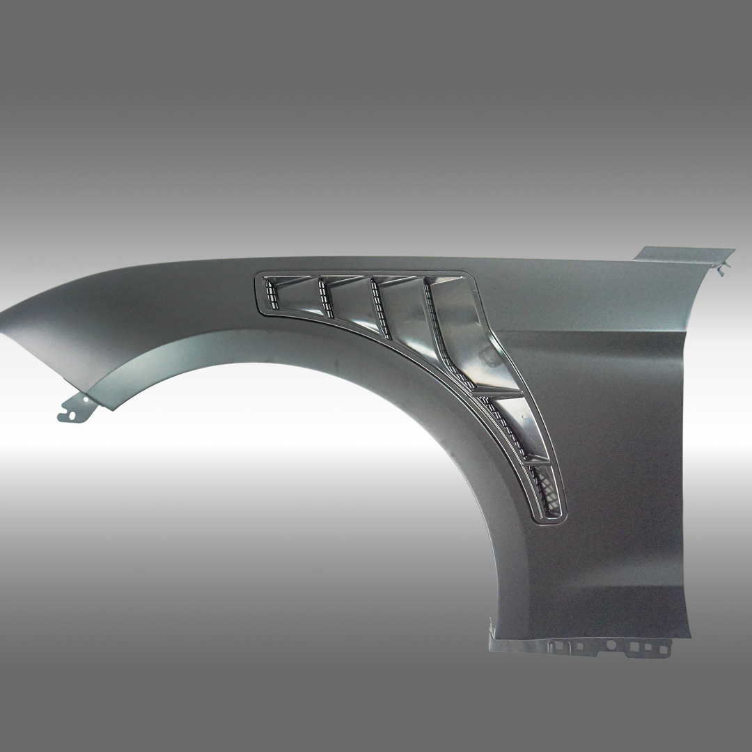 Wide NaxaNovo GT500 fender

