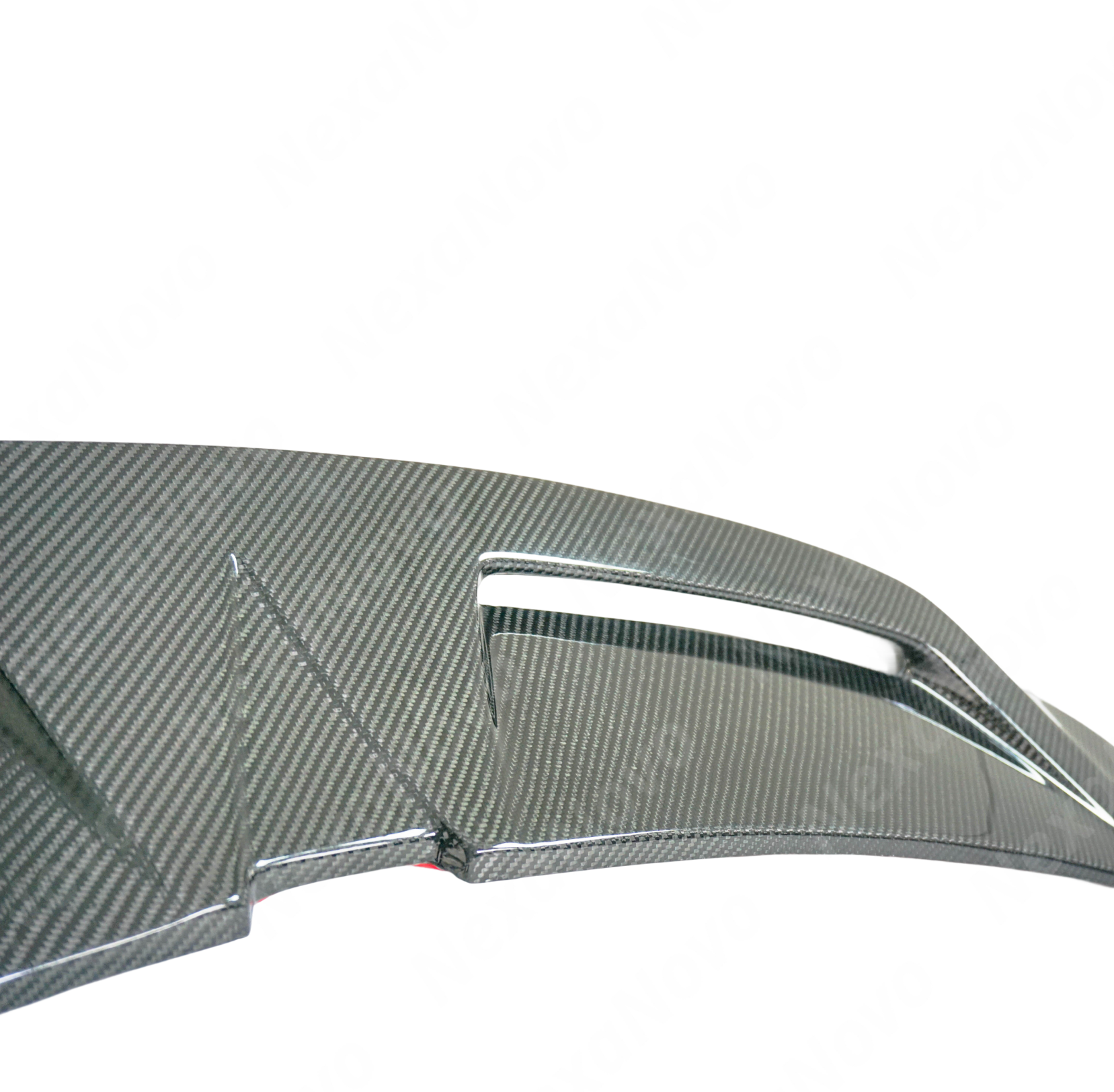 NexaNovo Tesla Model Y 2022 carbon fiber trunk wing


