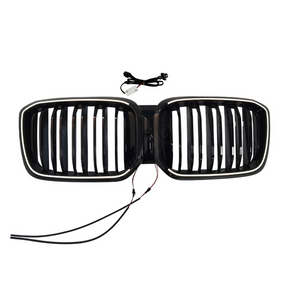 Front-end shot emphasizing the modern M-inspired double-slat design for the BMW G01 X3