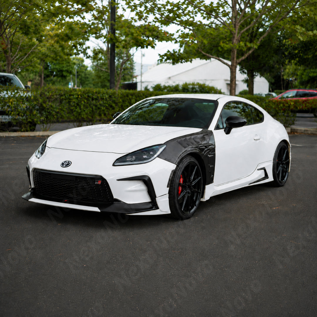 2022-2026 Toyota GR86 / Subaru BRZ - Vented Carbon Fiber Fenders