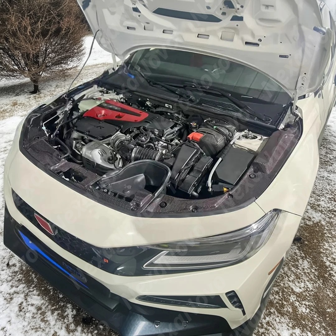 NexaNovo carbon fiber cooling shrouds integrated in a black Civic Type R FL5 engine bay