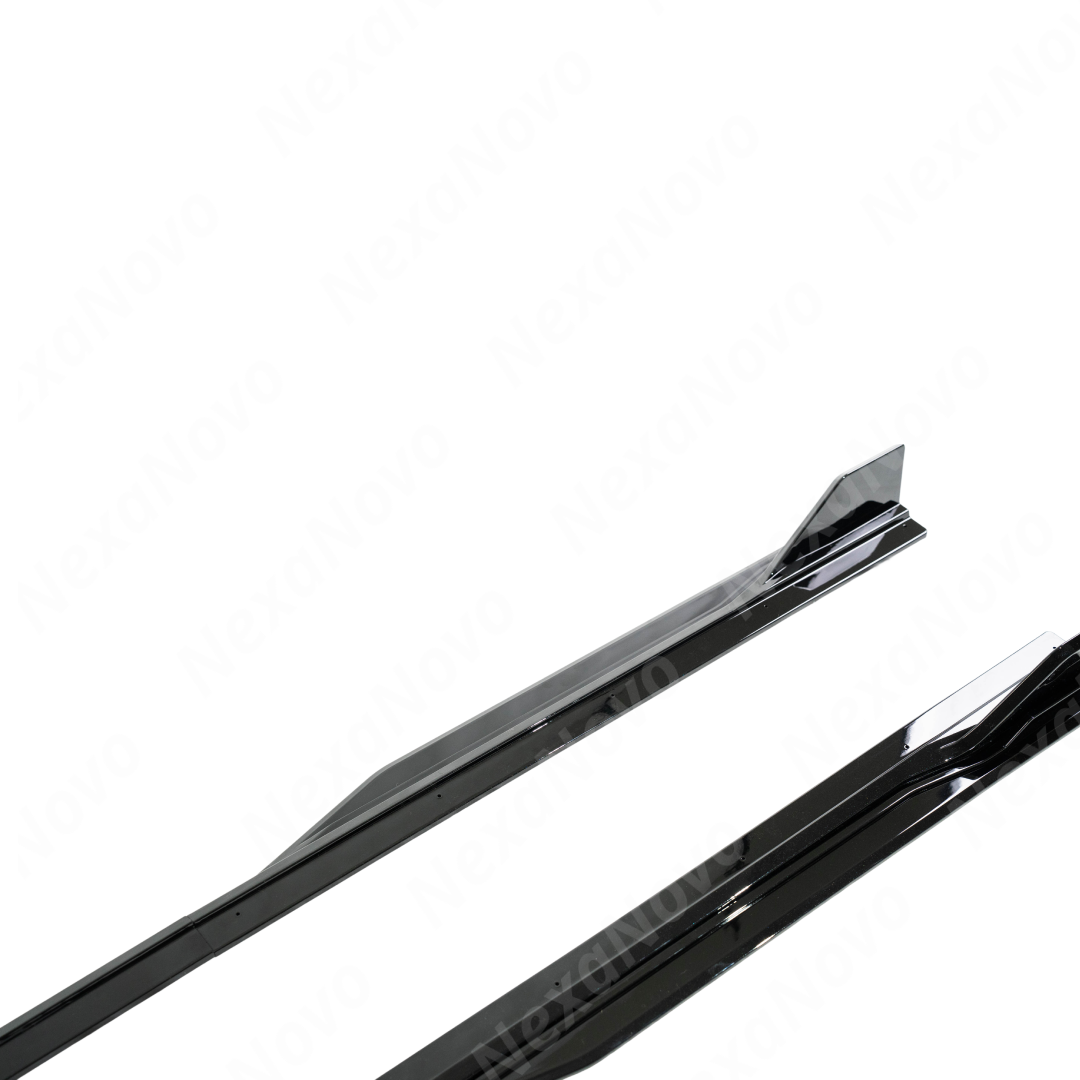 Detailed edge of the NexaNovo GT500 style side skirt splitter