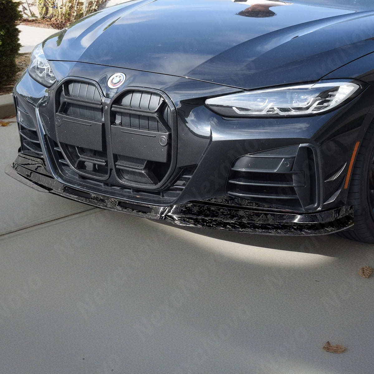 Forged carbon fiber front spoiler lip for BMW M440i Coupe 2021-2025 by NexaNovo.

