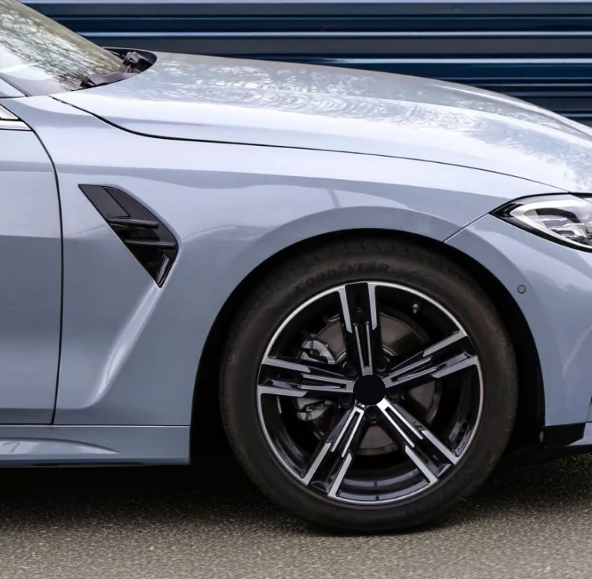 2022 BMW G23 M4-style side fenders in real carbon fiber by NexaNovo.
