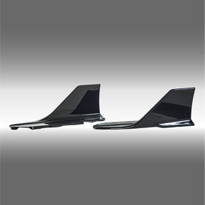 Close-up of the Nexanovo VTEN side skirt's design on a BMW G23

