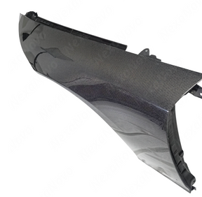 NexaNovo custom-designed carbon fiber vented fenders for Nissan Z 2024.
