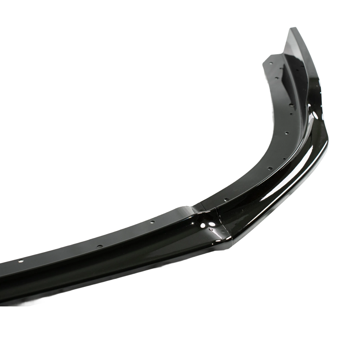 View of the weather-resistant and UV-protected finish on the NexaNovo STI gloss black splitter