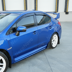 Showing the high-reflective, UV-resistant protective clear coat on the carbon side splitter