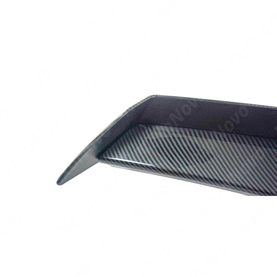 Rear trunk spoiler with carbon fiber print for C7 Corvette

