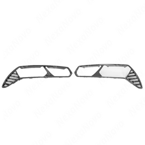 Custom look achieved with carbon fiber rear tail light bezels on C7